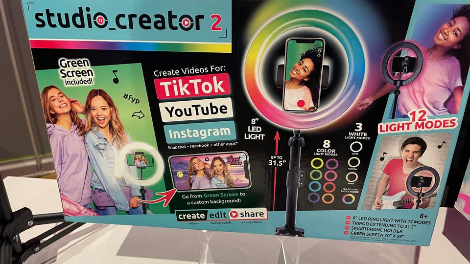 The Studio Creator 2 toy by Canla Toys