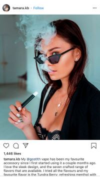 Influencer ad promoting vaping.